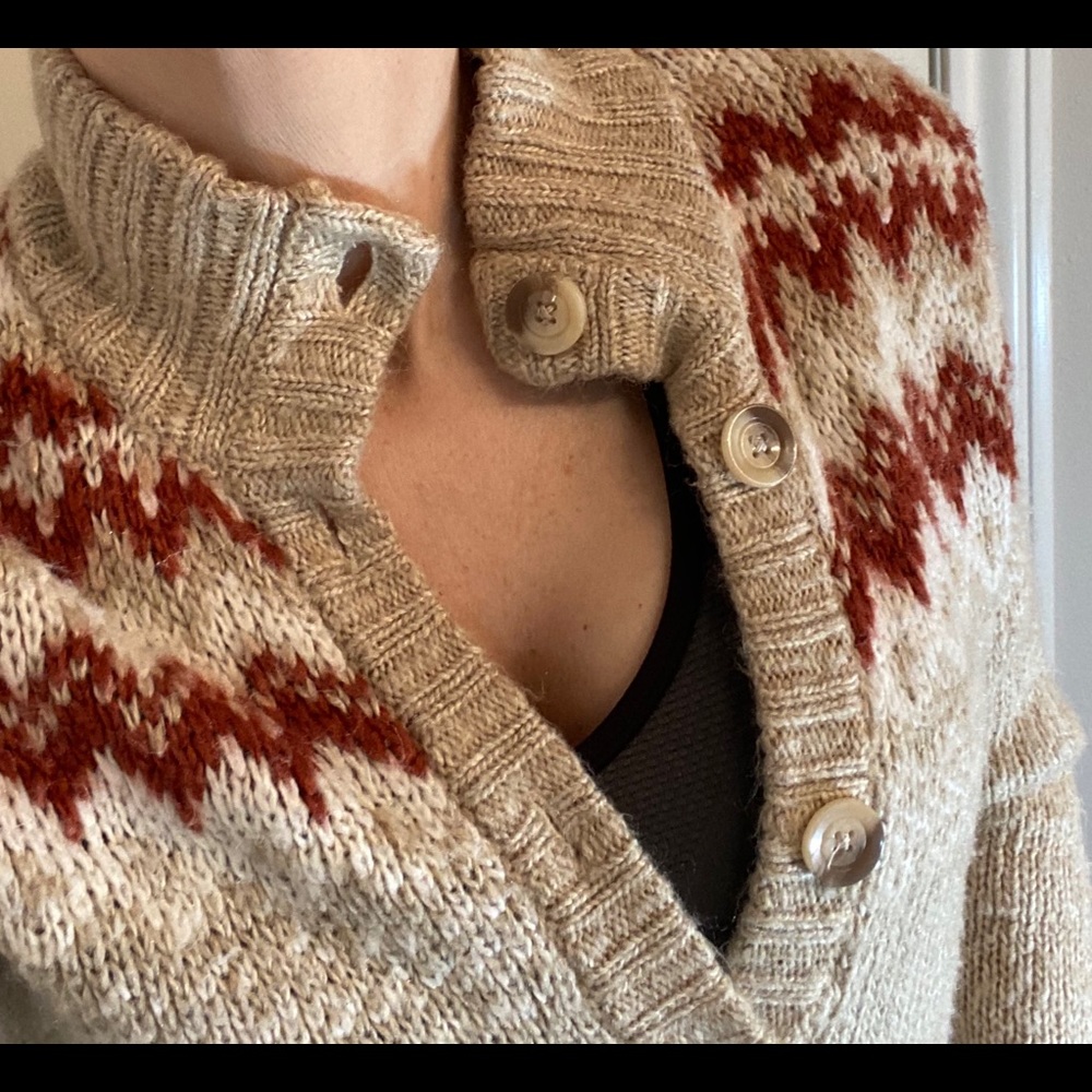 Decree button down sweater - Picture 3 of 7